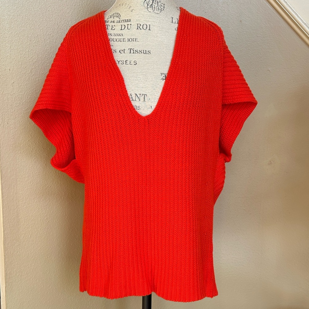 NWOT Cabi Ruby Pullover - image 2